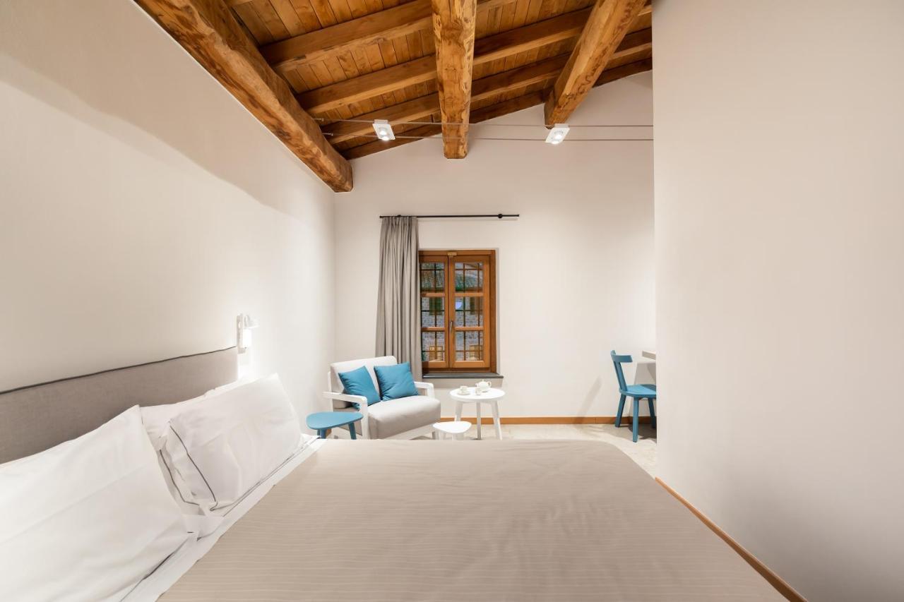 Antico Borgo Molino 7Cento Vicino Ai Giardini Di Ninfa Hotell Cori Eksteriør bilde