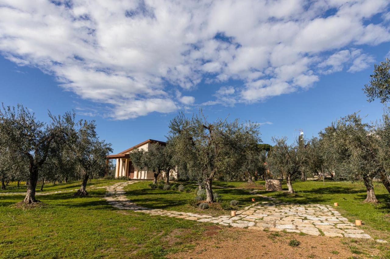 Antico Borgo Molino 7Cento Vicino Ai Giardini Di Ninfa Hotell Cori Eksteriør bilde