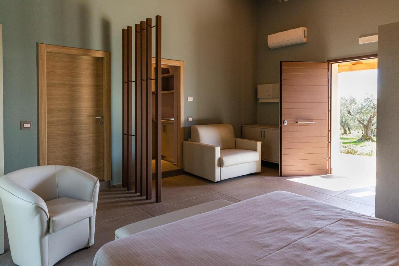 Antico Borgo Molino 7Cento Vicino Ai Giardini Di Ninfa Hotell Cori Eksteriør bilde